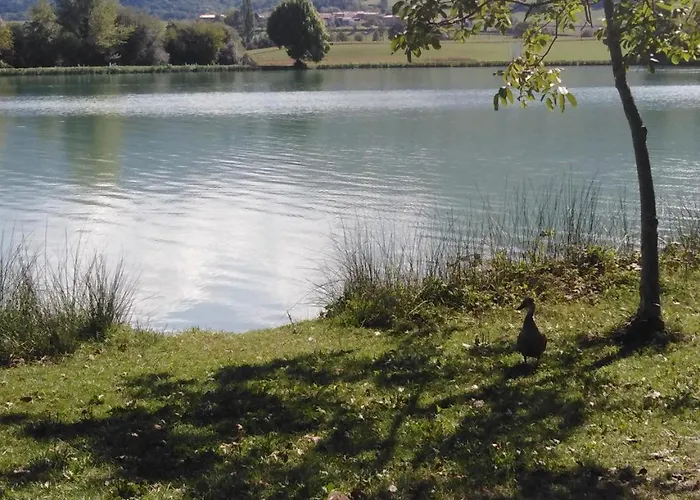 Au Doux Clocher * Pieusse