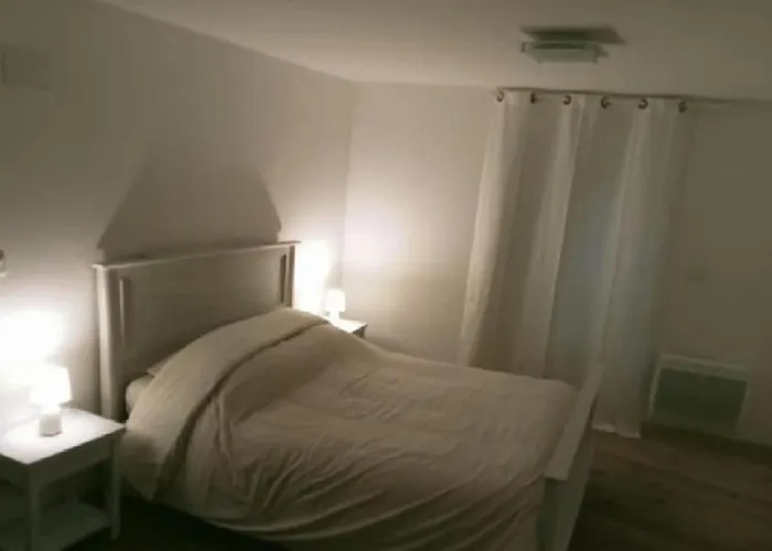 Ferienhaus Au Doux Clocher Pieusse